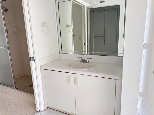 1001 SW 141st Avenue 408K, Pembroke Pines, FL 33027