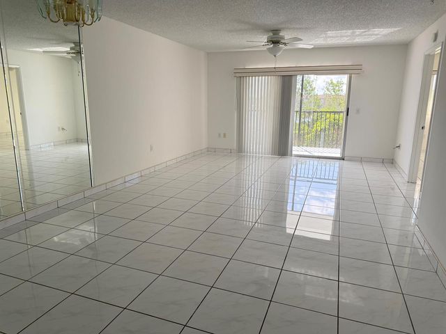 1001 SW 141st Avenue 408K, Pembroke Pines, FL 33027