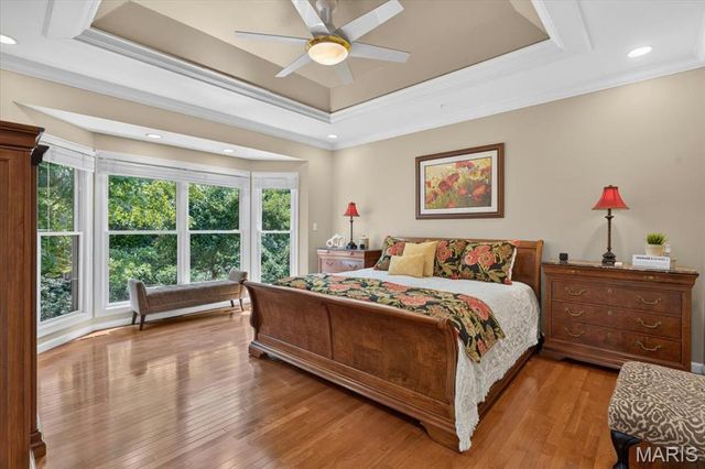 12402 Stratford Ridge Court, Creve Coeur, MO 63141