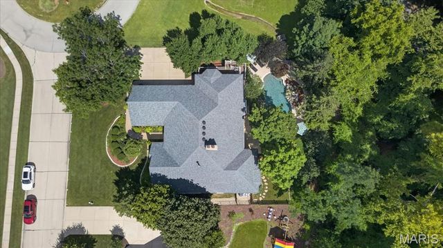 12402 Stratford Ridge Court, Creve Coeur, MO 63141