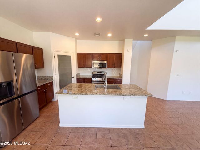 4849 S Albacete Avenue, Tucson, AZ 85746