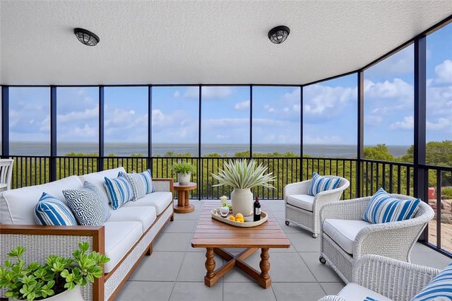 3329 SUNSET KEY CIRCLE 308, Punta Gorda, FL 33955