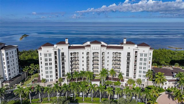 3329 SUNSET KEY CIRCLE 308, Punta Gorda, FL 33955
