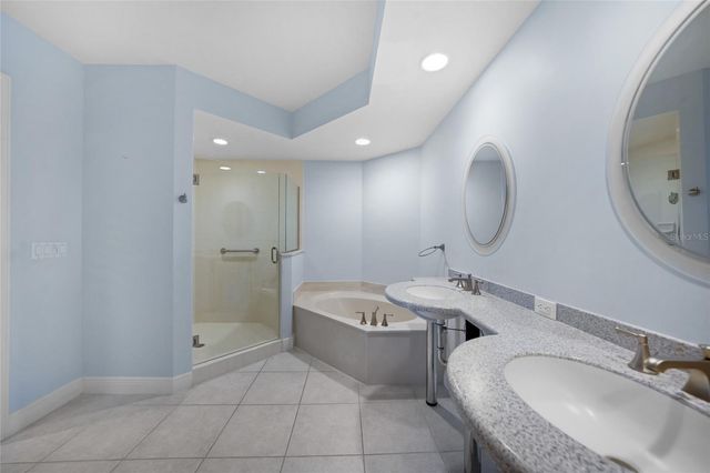 3329 SUNSET KEY CIRCLE 308, Punta Gorda, FL 33955