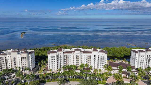 3329 SUNSET KEY CIRCLE 308, Punta Gorda, FL 33955