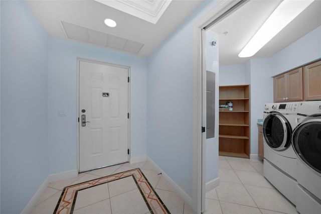 3329 SUNSET KEY CIRCLE 308, Punta Gorda, FL 33955