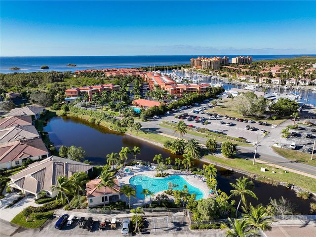 3329 SUNSET KEY CIRCLE 308, Punta Gorda, FL 33955