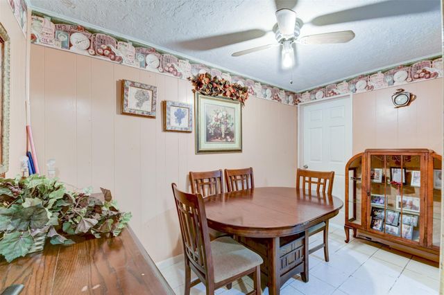 1202 Hunter Drive, Texas City, TX 77590