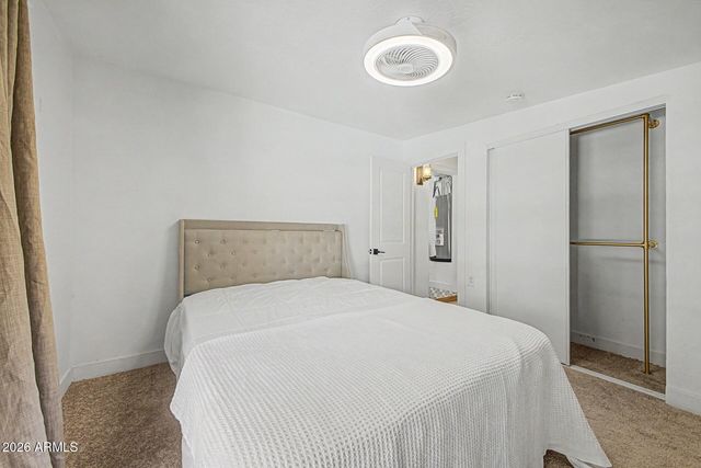 5828 W MORTEN Avenue, Glendale, AZ 85301