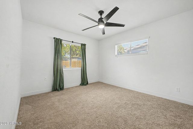 5828 W MORTEN Avenue, Glendale, AZ 85301