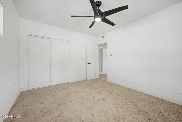 5828 W MORTEN Avenue, Glendale, AZ 85301