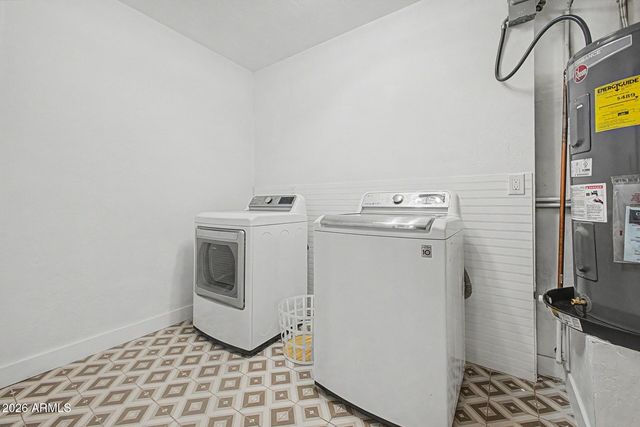 5828 W MORTEN Avenue, Glendale, AZ 85301