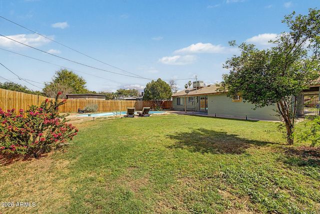 5828 W MORTEN Avenue, Glendale, AZ 85301