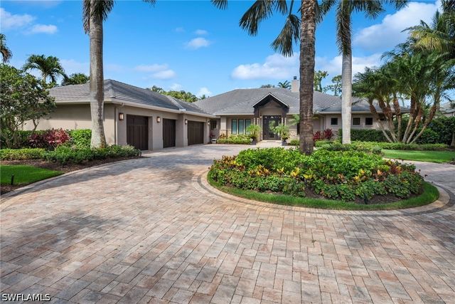 384 Edgemere WAY E, Naples, FL 34105