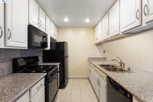 1223 Marionola Way, Pinole, CA 94564