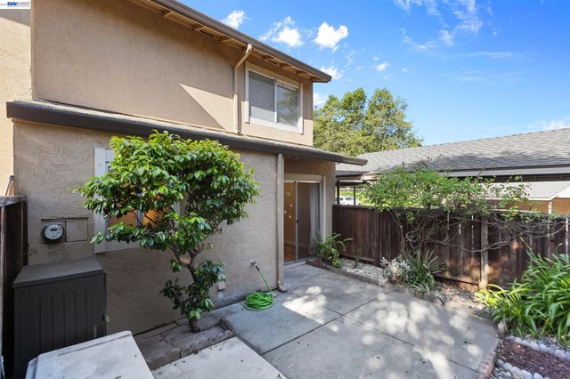 1223 Marionola Way, Pinole, CA 94564