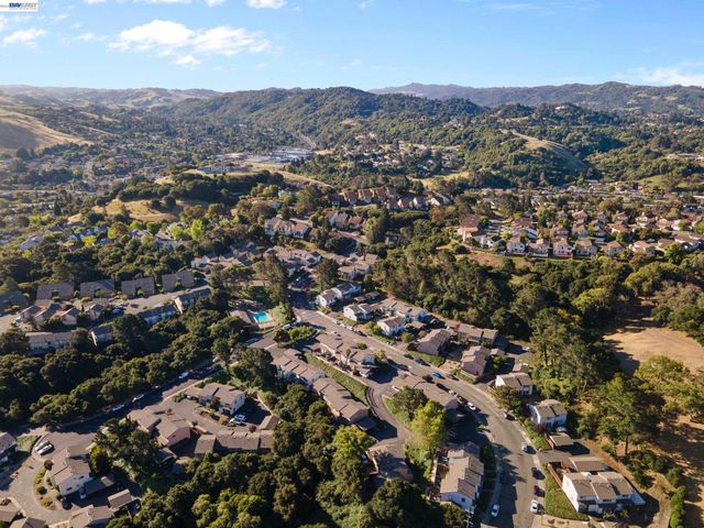 1223 Marionola Way, Pinole, CA 94564
