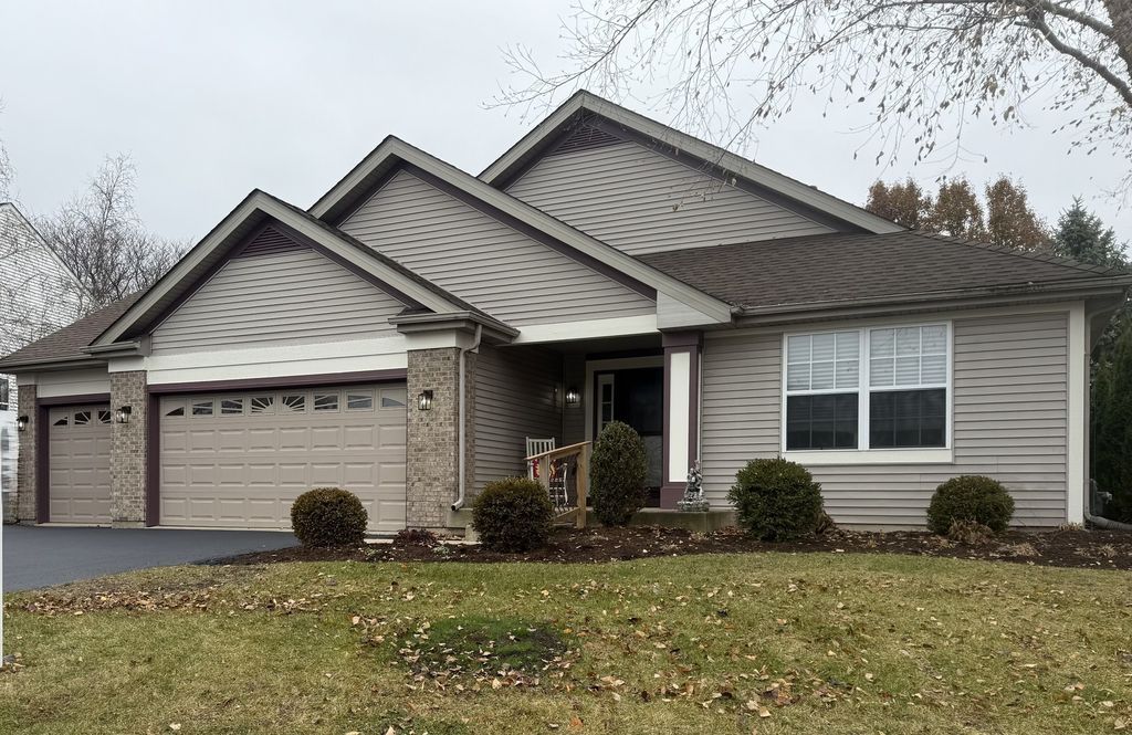 2008 Crooked Tree Court, Mchenry, IL 60050