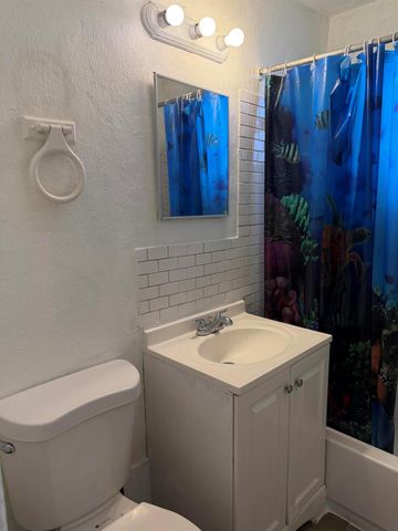 245 SW 14th Avenue, Delray Beach, FL 33444