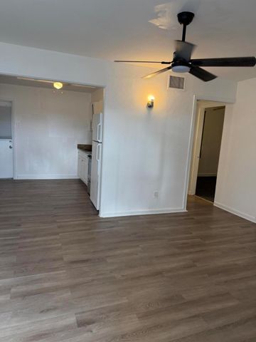 245 SW 14th Avenue, Delray Beach, FL 33444