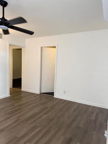 245 SW 14th Avenue, Delray Beach, FL 33444