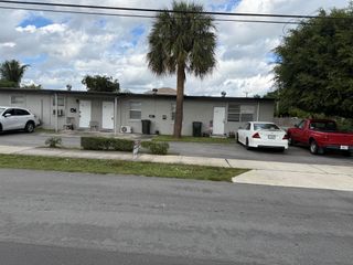 245 SW 14th Avenue, Delray Beach, FL 33444