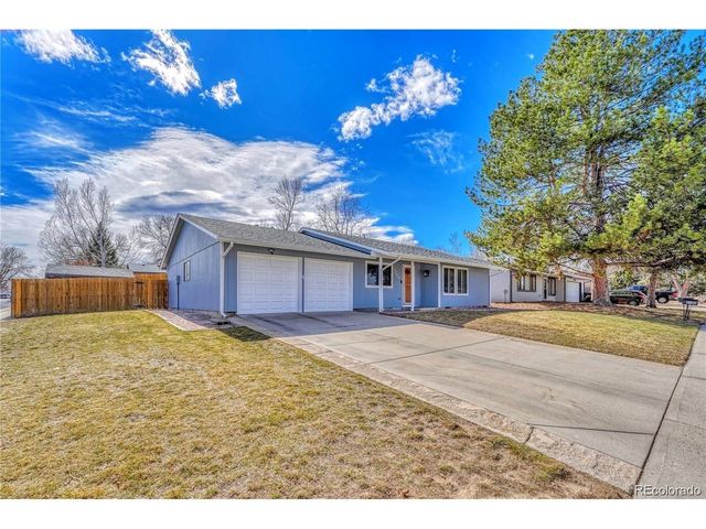 1786 Wintergreen Pl, Loveland, CO 80537