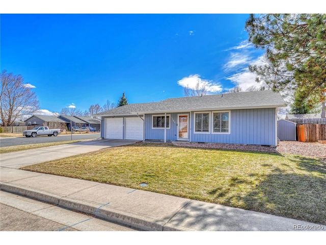 1786 Wintergreen Pl, Loveland, CO 80537
