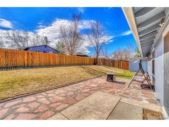 1786 Wintergreen Pl, Loveland, CO 80537
