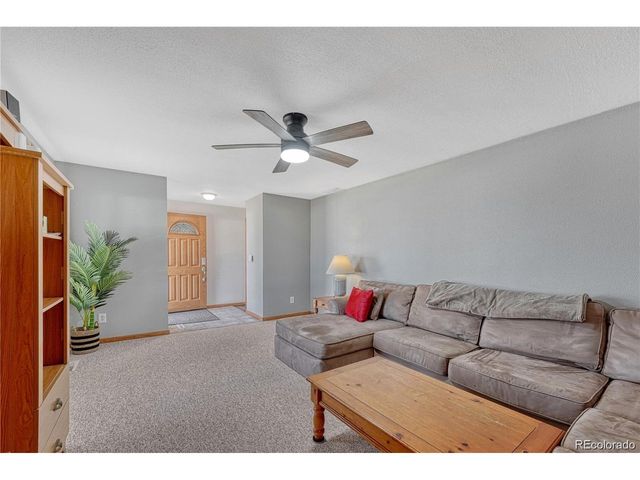 1786 Wintergreen Pl, Loveland, CO 80537