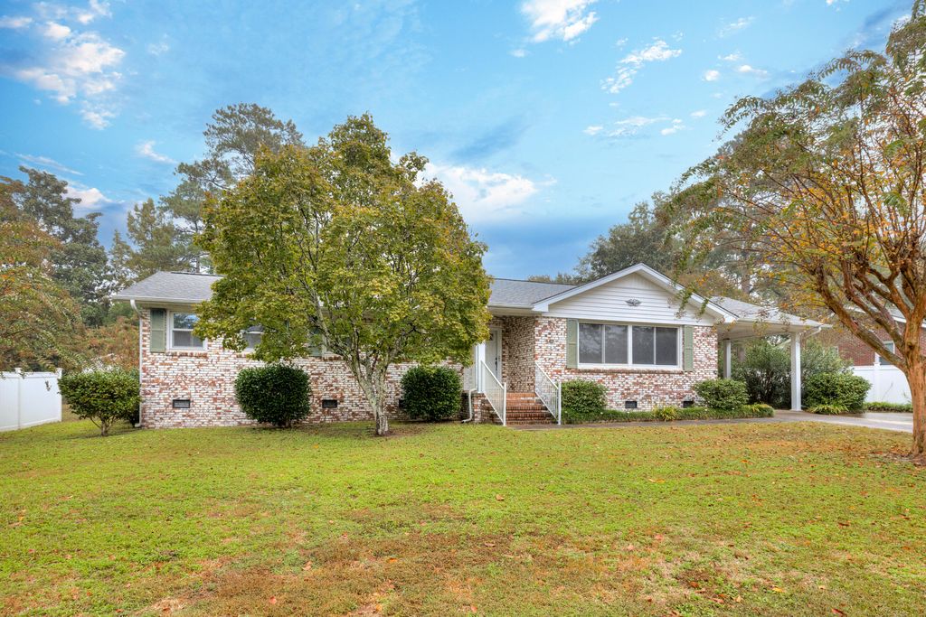 2365 Brookgreen Road, Sumter, SC 29154