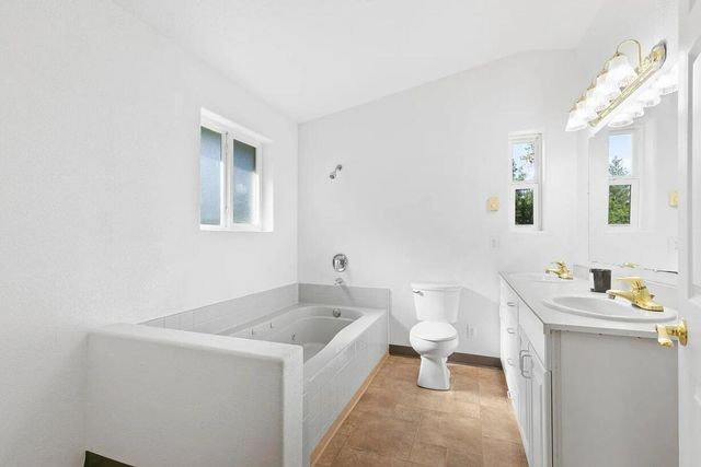 195 Turnagain Drive, Selma, OR 97538