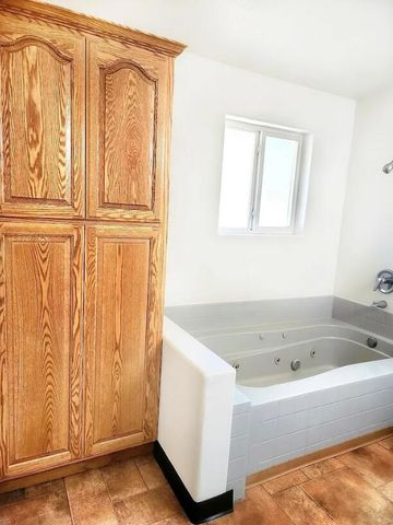 195 Turnagain Drive, Selma, OR 97538