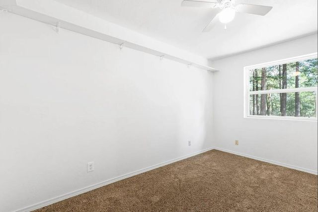 195 Turnagain Drive, Selma, OR 97538