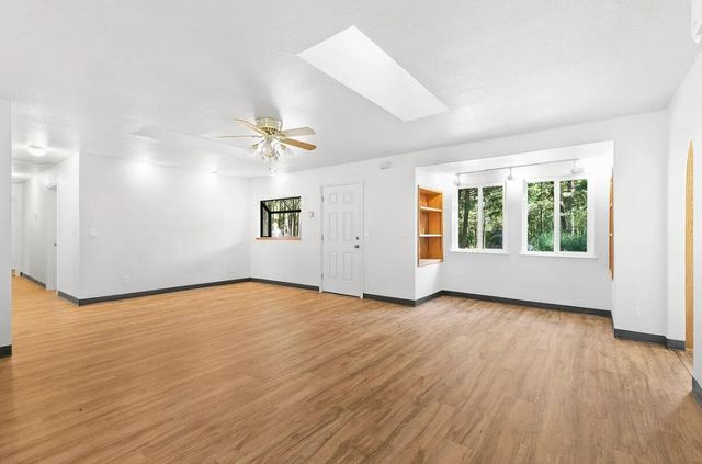 195 Turnagain Drive, Selma, OR 97538