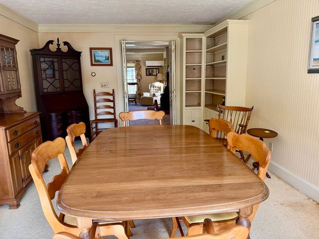 16 Pauline St, New Bedford, MA 02740