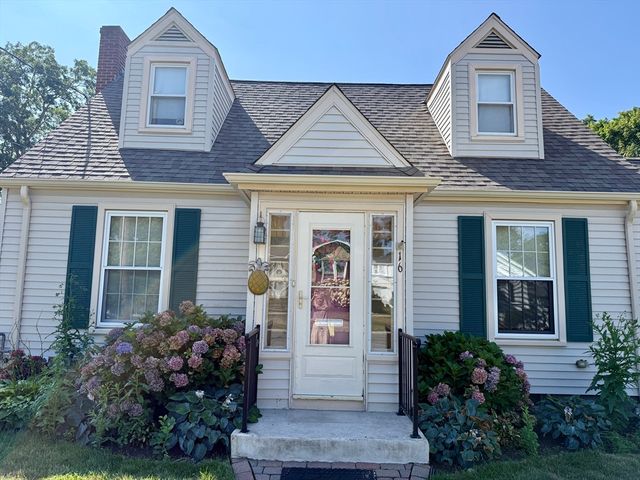 16 Pauline St, New Bedford, MA 02740