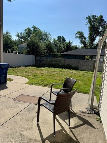16 Pauline St, New Bedford, MA 02740