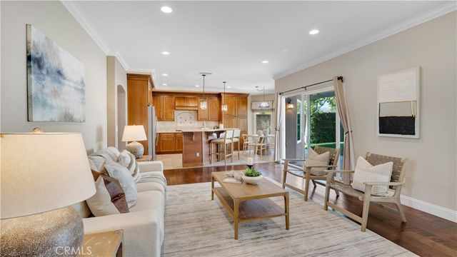 475 S Laureltree, Anaheim Hills, CA 92808