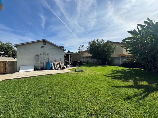 229 S 10th, Montebello, CA 90640