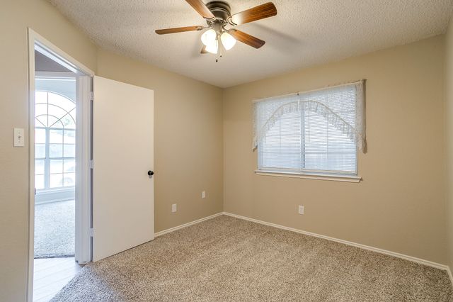 5024 Prairie Creek Trail, Fort Worth, TX 76179