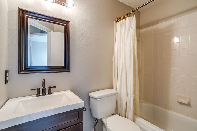 5024 Prairie Creek Trail, Fort Worth, TX 76179