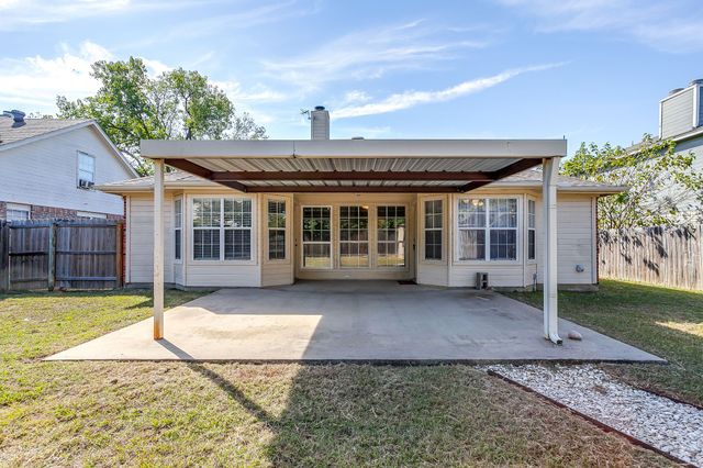 5024 Prairie Creek Trail, Fort Worth, TX 76179
