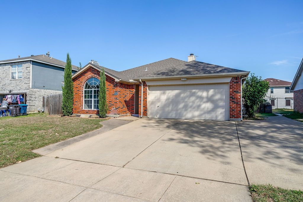 5024 Prairie Creek Trail, Fort Worth, TX 76179 — photo 4