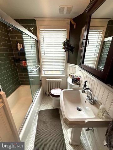 2703 BELMONT AVE, Ardmore, PA 19003