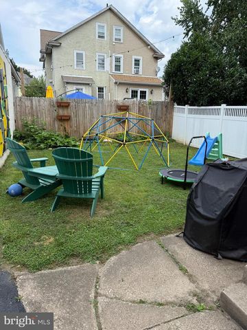 2703 BELMONT AVE, Ardmore, PA 19003