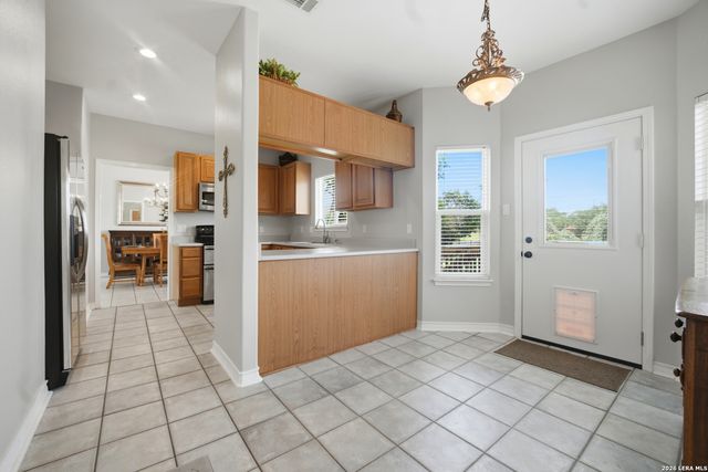 26334 Dancing Bear, San Antonio, TX 78260