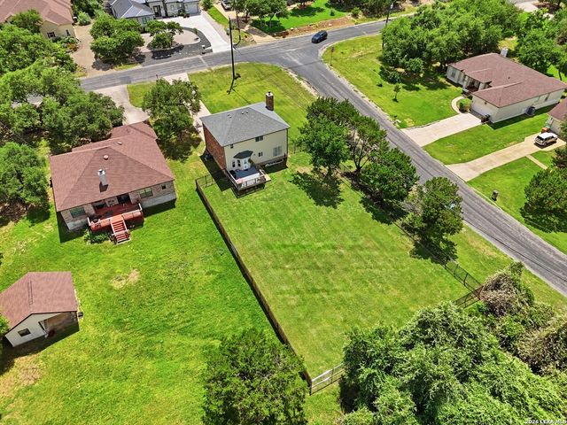26334 Dancing Bear, San Antonio, TX 78260