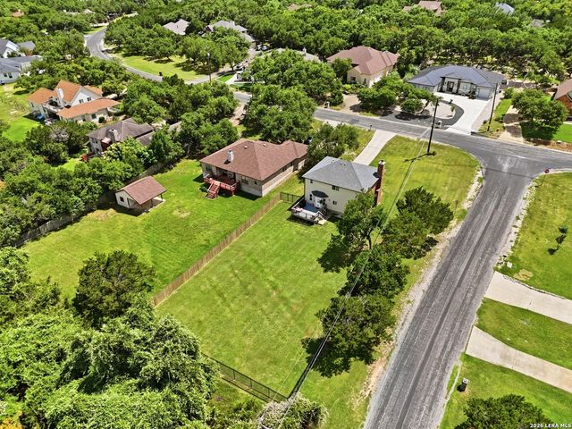 26334 Dancing Bear, San Antonio, TX 78260