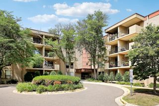 6710 Vernon Avenue S 406, Edina, MN 55436